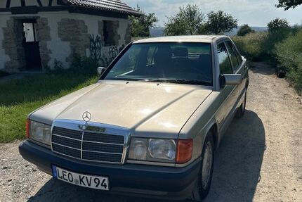 Mercedes-Benz 190 220.000 km 4.500 &euro; Grafenau 71120
