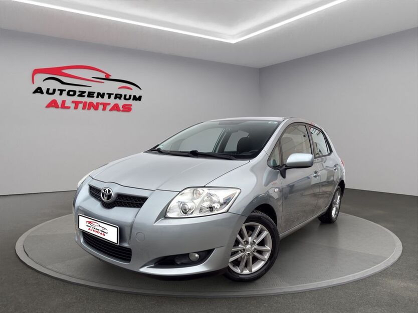 Toyota Auris 113.000 km 4.970 € Holzgerlingen 71088