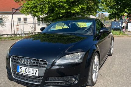 Audi TT 146.000 km 8.900 &euro; Stuttgart 70375