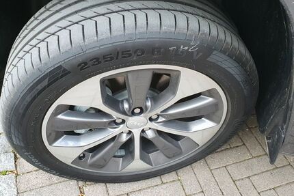Jeep Cherokee 79.000 km 23.400 &euro; Tübingen 72072