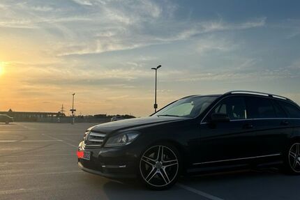 Mercedes-Benz C 250 208.000 km 12.350 &euro; Dagersheim 71034