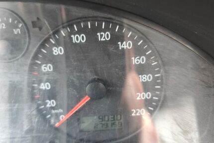 VW T5 Transporter 279.159 km 2.450 &euro; Illingen 75428