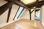 Dachgeschoßwohnung Esslingen am Neckar - 3.5 Zimmer, 105 m&sup2;, 1.400&euro; | Angebot:26057341
