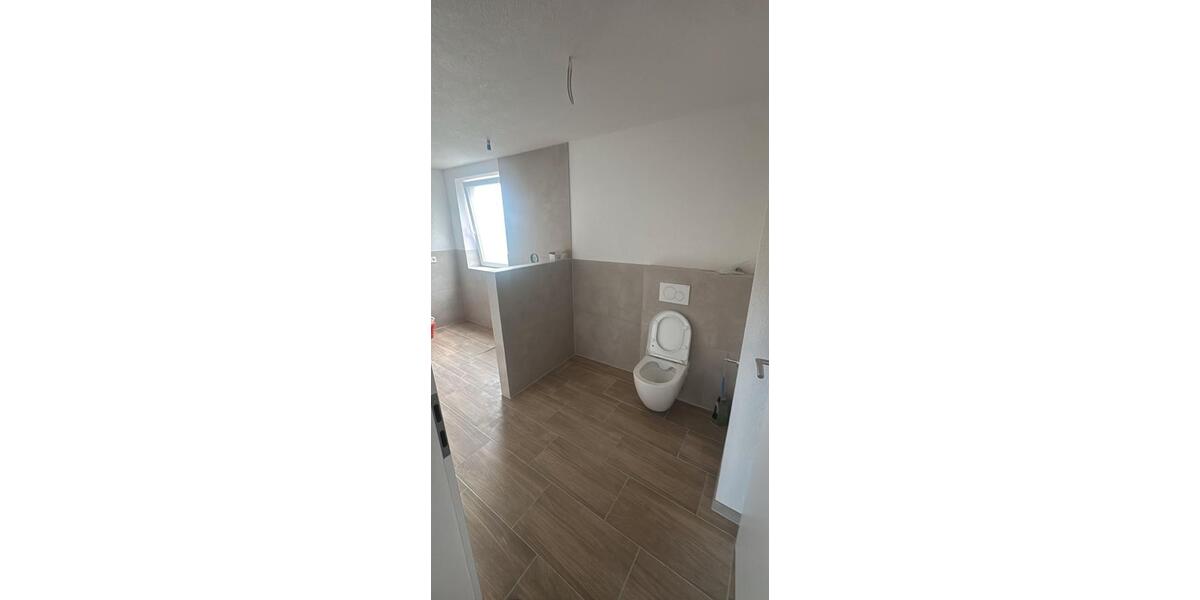 Maisonettenwohnung Mühlacker - 4.5 Zimmer, 100 m&sup2;, 1.250&euro; | Angebot:27625082