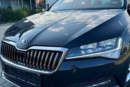 Skoda Superb 145.000 km 16.890 € Holzgerlingen 71088