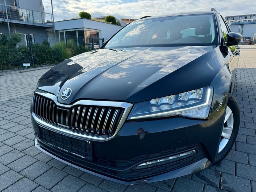 Skoda Superb 145.000 km 16.890 € Holzgerlingen 71088