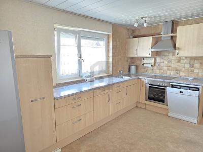 ZWEIFAMILIENHAUS MIT MIETEINNAHMEN & POTENTIAL - Zweifamilienhaus Nufringen | Angebot:27489640