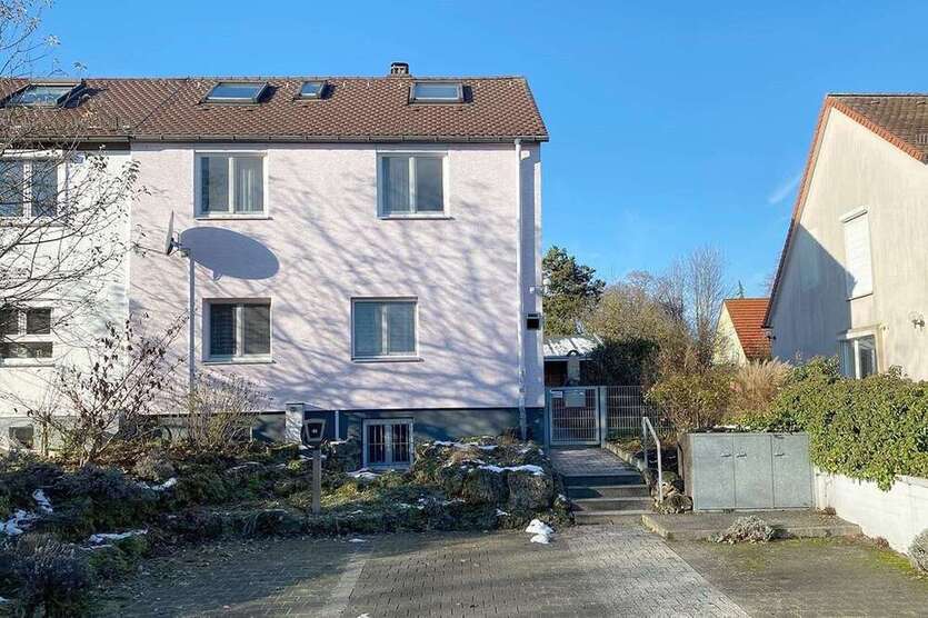 Haus zum Kaufen in Stuttgart 579.000 € 93 m²