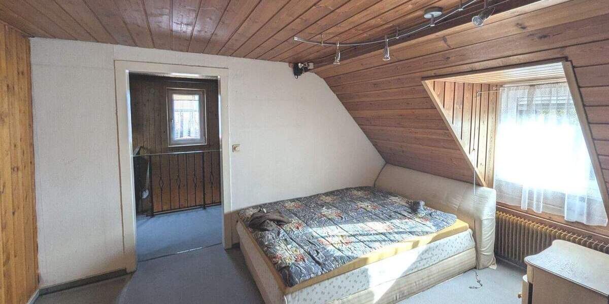 Doppelhaushälfte Böblingen - 4 Zimmer, 130 m&sup2;, 465.000&euro; | Angebot:24528832