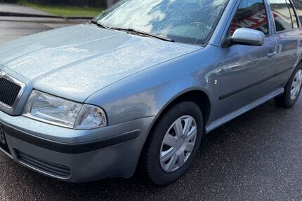 Skoda Octavia 230.000 km 2.499 &euro; Calw 75365
