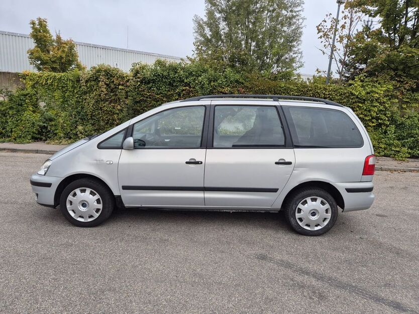 Ford Galaxy 198.000 km 1.300 € möglingen 71696