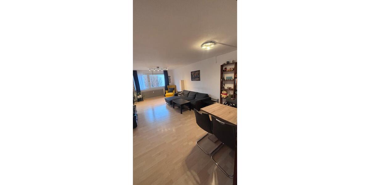 Hochparterre Tamm - 3 Zimmer, 82 m&sup2;, 1.100&euro; | Angebot:25838313