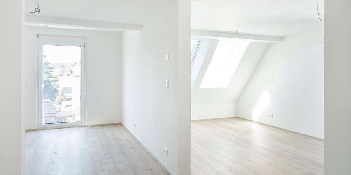 Hochwertig sanierte 2-Zimmer-Dachgeschosswohnung mit Balkon - 2- Esslingen am Neckar Oberesslingen | Angebot:27646718