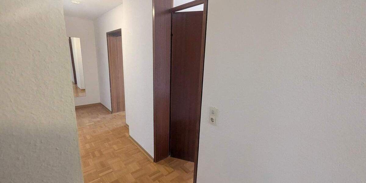 Etagenwohnung Esslingen am Neckar St Bernhardt - 5 Zimmer, 106 m&sup2;, 395.000&euro; | Angebot:25167351