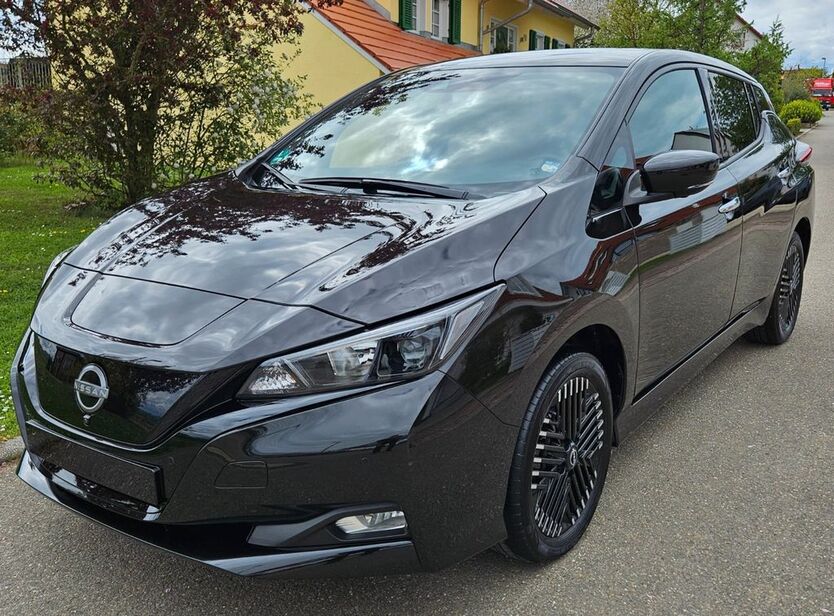 Nissan Leaf 49.000 km 18.800 € Tübingen 72074