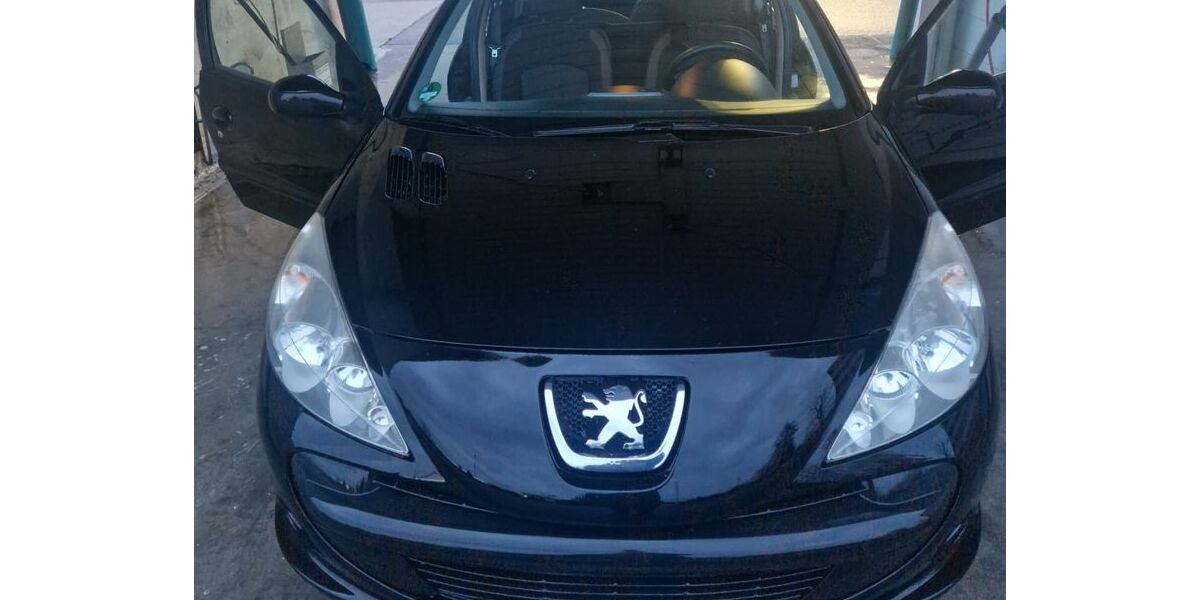 Peugeot 206 146.108 km 2.500 &euro; Filderstadt 70794