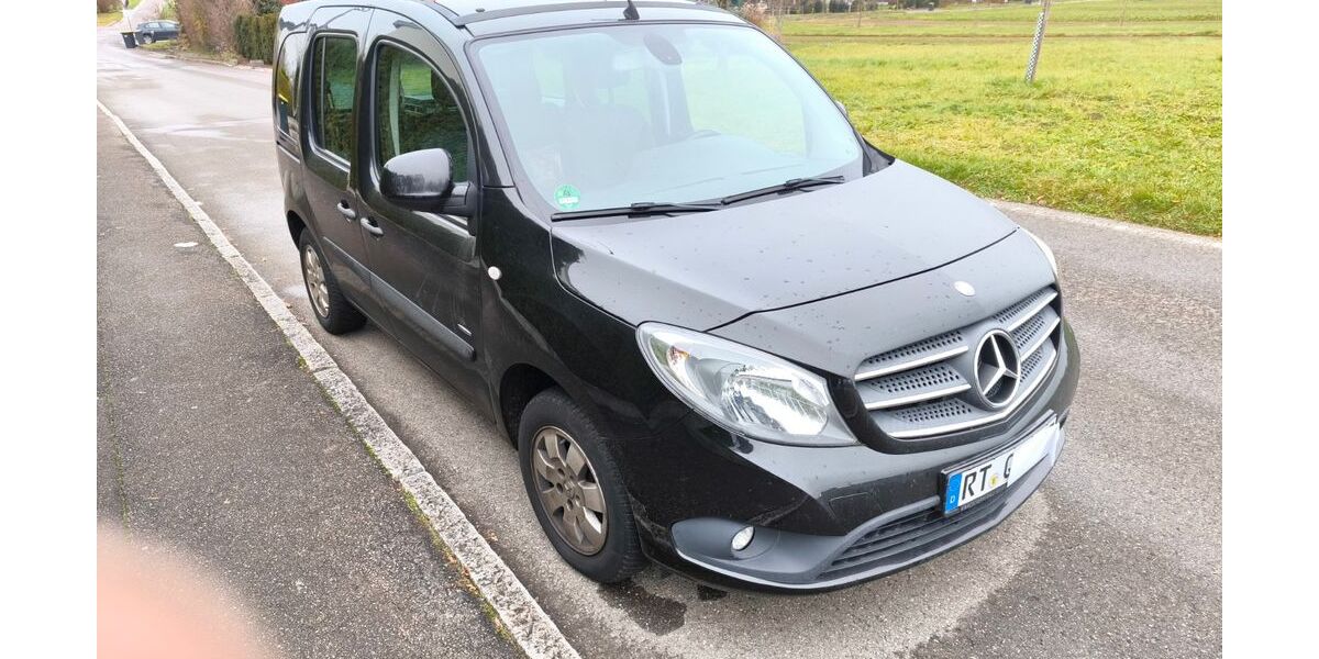 Mercedes-Benz Citan 97.000 km 10.900 &euro; Reutlingen 72768