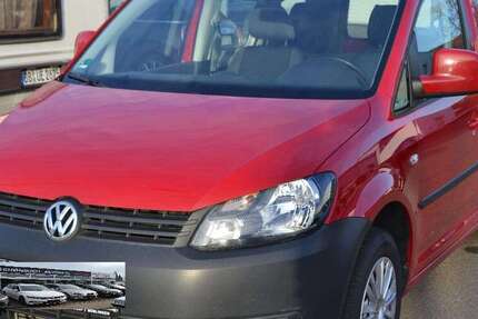 VW Caddy 80.000 km 9.490 &euro; Altdorf bei Böblingen 71155