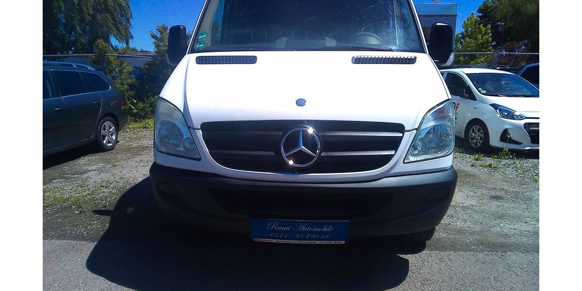 Mercedes-Benz Sprinter 284.000 km 7.700 &euro; Fellbach 70736