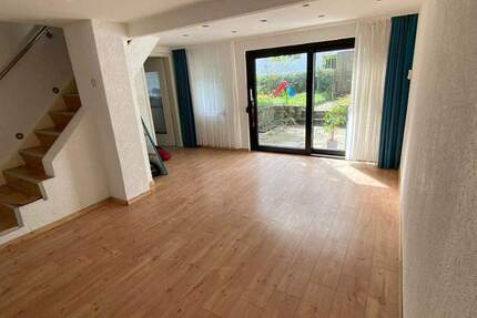 Reihenmittelhaus in Waiblingen mit Garten 4 zimmer