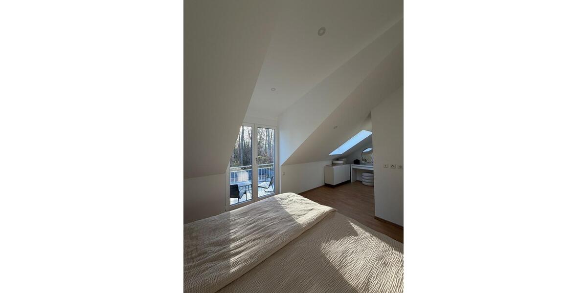 Doppelhaushälfte Pforzheim Büchenbronn - 4.5 Zimmer, 125 m&sup2;, 1.800&euro; | Angebot:23709145