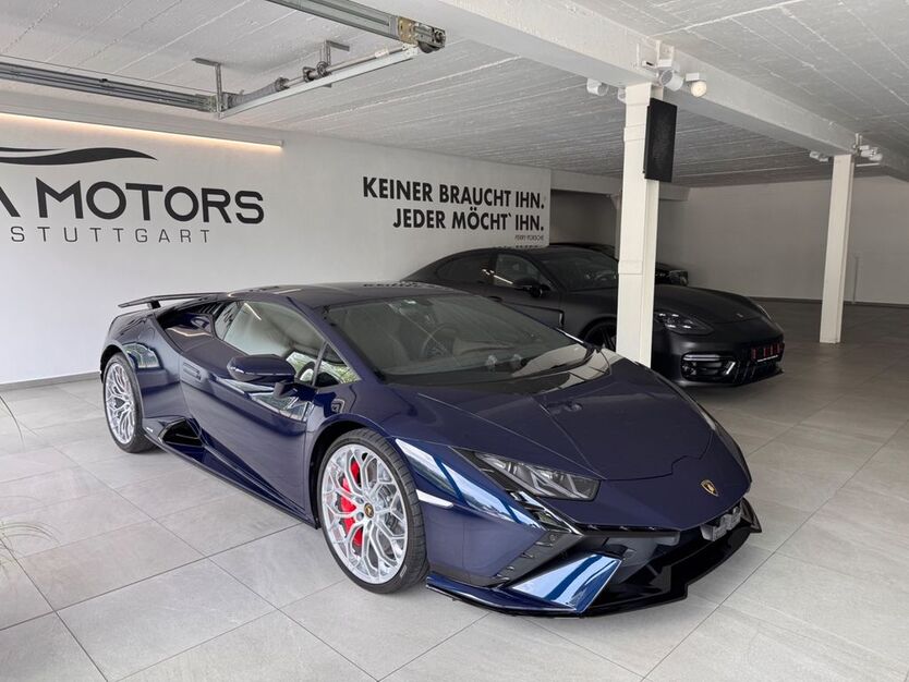Lamborghini Huracán 2.100 km 326.500 € Waldenbuch 71111