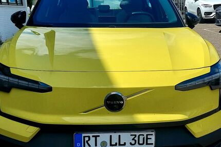 Volvo EX30 12.000 km 45.980 &euro; Reutlingen 72760