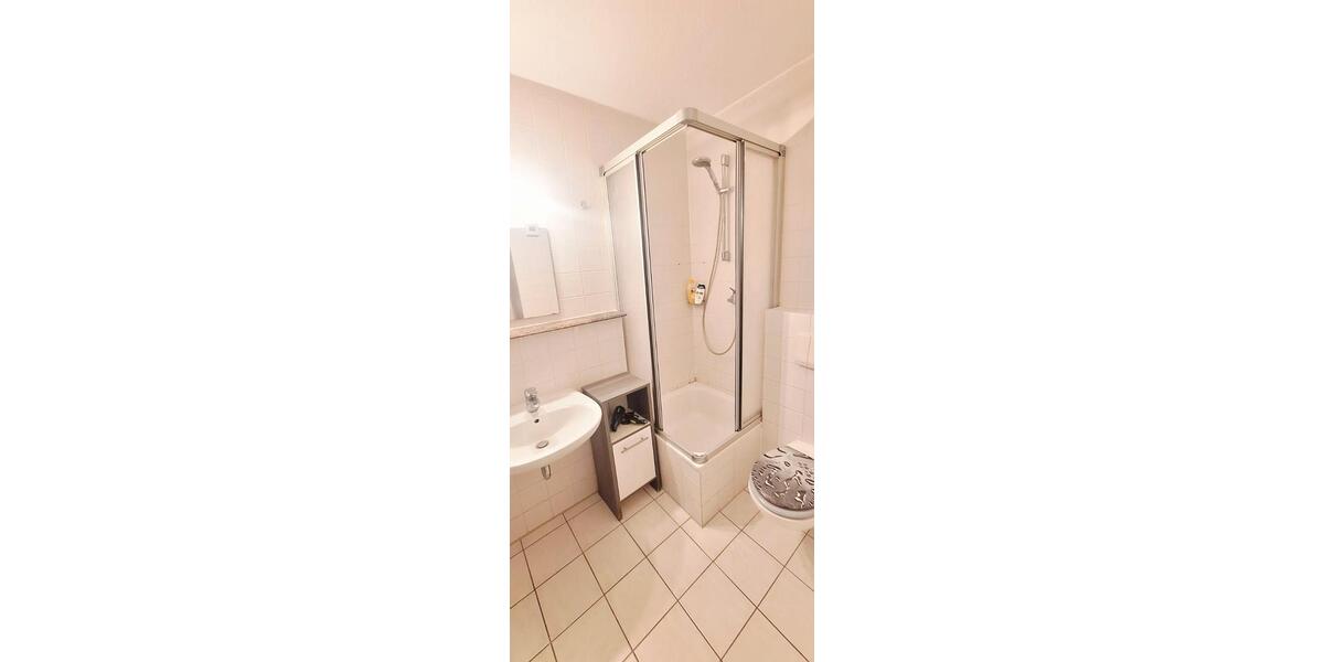 Etagenwohnung Esslingen am Neckar Oberesslingen - 1 Zimmer, 29 m&sup2;, 710&euro; | Angebot:27554303