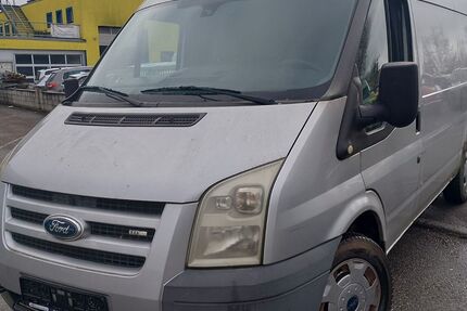 Ford Transit 185.000 km 2.250 &euro; Ludwigsburg 71642