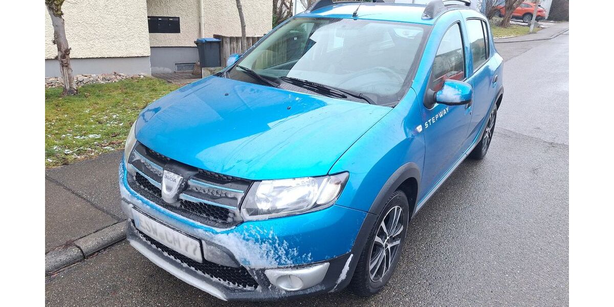 Dacia Sandero 89.980 km 5.900 &euro; Sindelfingen 71069