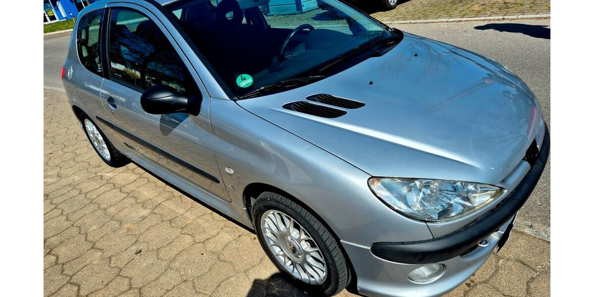 Peugeot 206 200.000 km 650 &euro; Filderstadt 70794