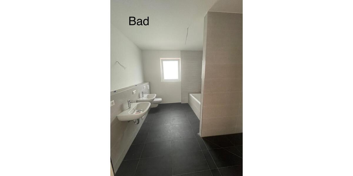 Einfamilienhaus Esslingen am Neckar Oberesslingen - 3.5 Zimmer, 98 m&sup2;, 1.850&euro; | Angebot:27594295