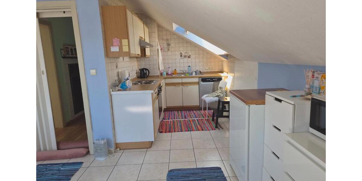 Dachgeschoßwohnung Nürtingen - 2 Zimmer, 50 m&sup2;, 175.000&euro; | Angebot:26272149