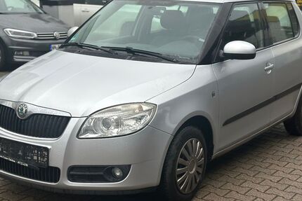Skoda Fabia 101.219 km 2.499 &euro; Kernen im Remstal 71394