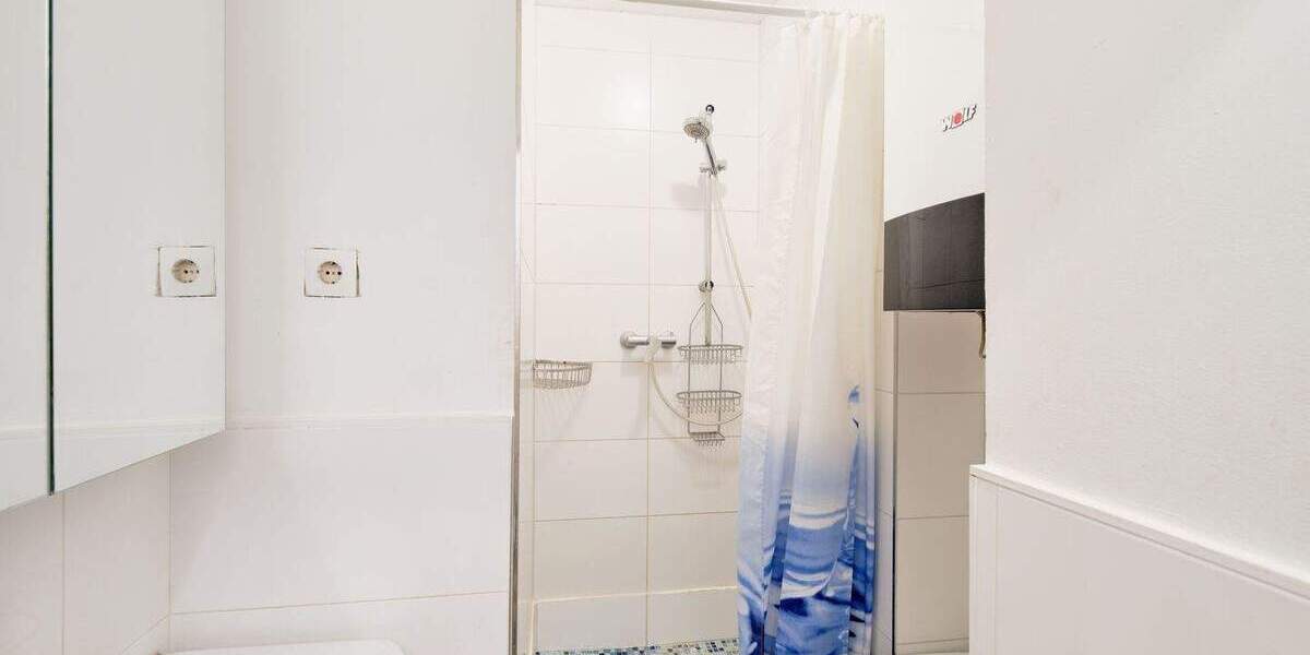 Etagenwohnung Stuttgart Degerloch - 3 Zimmer, 65 m&sup2;, 290.000&euro; | Angebot:24836256