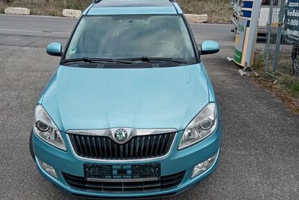 Skoda Roomster 157.500 km 4.400 &euro; Fellbach 70736