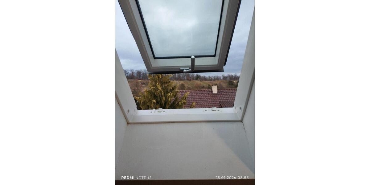 Dachgeschoßwohnung Stuttgart Feuerbach - 2 Zimmer, 88 m&sup2;, 1.250&euro; | Angebot:25998750