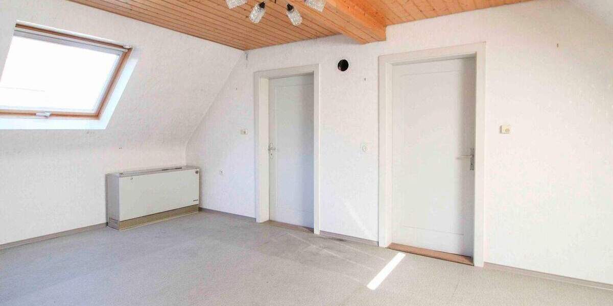 Einfamilienhaus Mühlacker Dürrmenz - 6 Zimmer, 175.000&euro; | Angebot:25851085