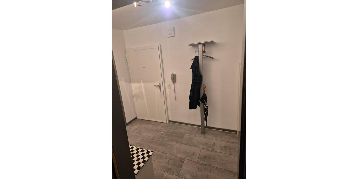Erdgeschoßwohnung Stuttgart Luginsland - 2 Zimmer, 67 m&sup2;, 269.000&euro; | Angebot:24352979