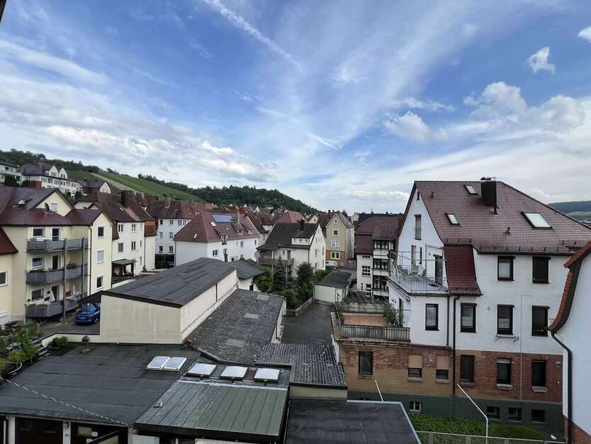Haus zum Kaufen in Stuttgart 878.000 € 268 m²