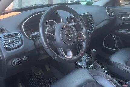 Jeep Compass 79.000 km 14.500 &euro; Stuttgart 70193