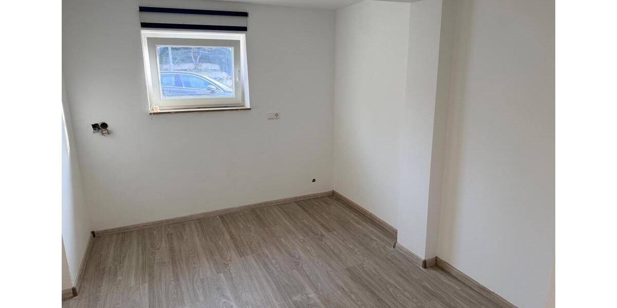 Erdgeschoßwohnung Ludwigsburg Pflugfelden - 3 Zimmer, 52 m&sup2;, 1.100&euro; | Angebot:24688269