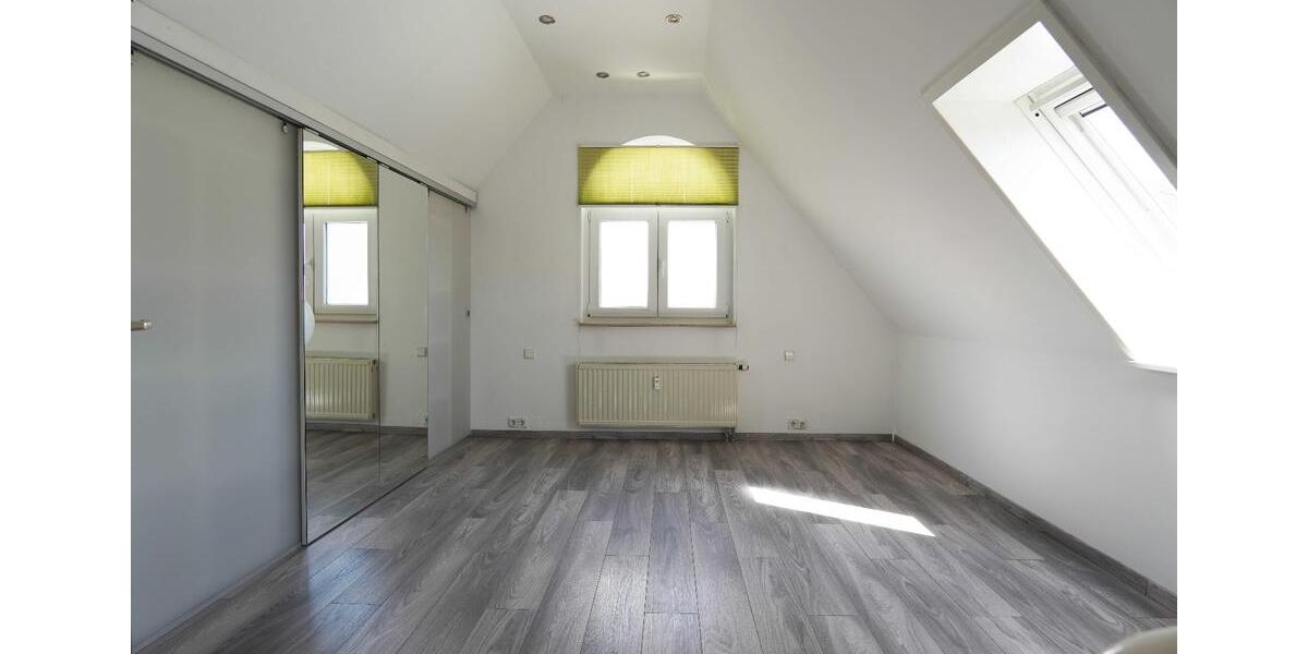 Maisonettenwohnung Freiberg am Neckar - 3 Zimmer, 56 m&sup2;, 247.000&euro; | Angebot:24892418