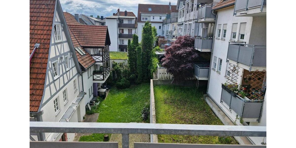 Maisonettenwohnung Pforzheim Eutingen - 2.5 Zimmer, 75 m&sup2;, 270.000&euro; | Angebot:26534046