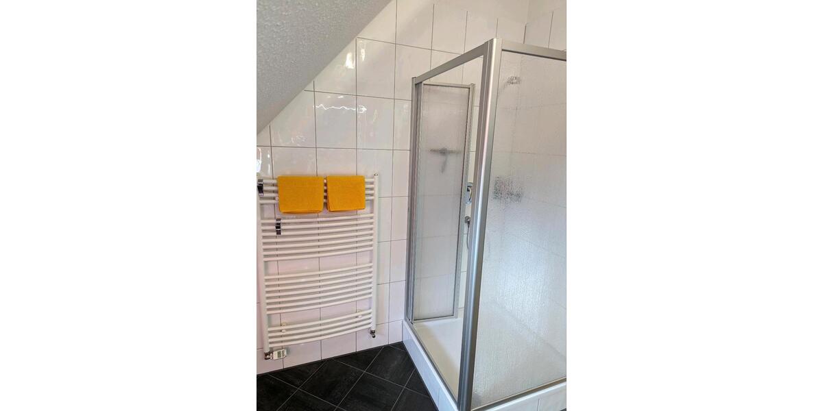 Dachgeschoßwohnung Jettingen - 3 Zimmer, 120 m&sup2;, 389.000&euro; | Angebot:24300540