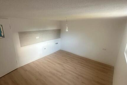 Wohnung Ludwigsburg Eglosheim - 2 Zimmer, 35 m&sup2;, 600&euro; | Angebot:24735011