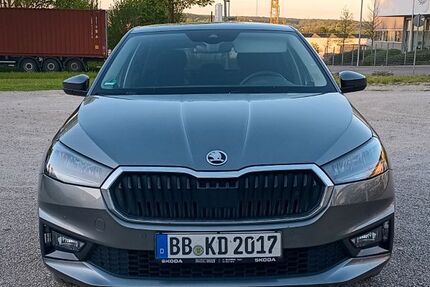 Skoda Fabia 17.000 km 17.490 &euro; Sindelfingen 71065