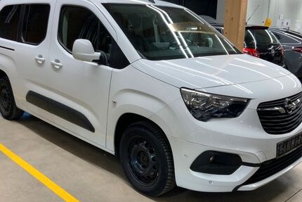 Opel Combo 242.000 km 7.550 &euro; Ditzingen 71254