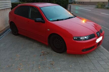 Seat Leon 247.000 km 2.500 &euro; Nürtingen 72622