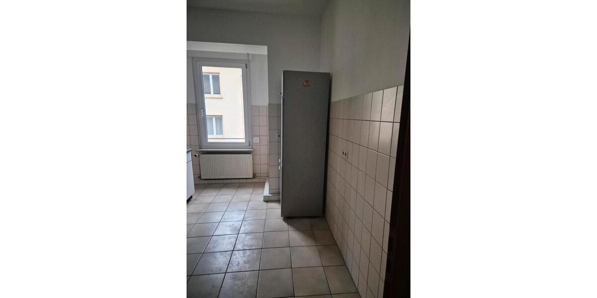 Etagenwohnung Pforzheim Dillweißenstein - 3 Zimmer, 100 m&sup2;, 950&euro; | Angebot:24705985